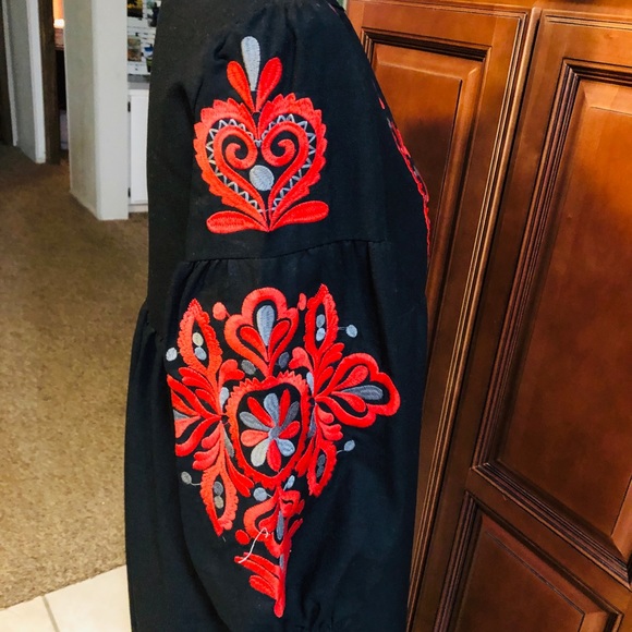 Dress - Picture 6 of 6